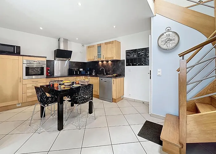 L'ecume By Interhome * Pornic